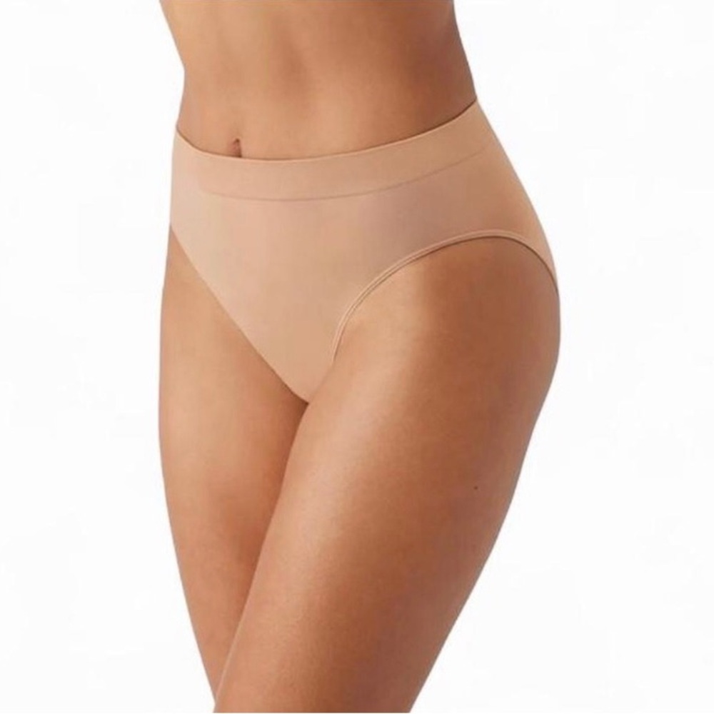 NWT Wacoal 834175 "B-Smooth" Seamless Hi-Cut Brief Panty, Beige M. - Picture 9 of 10